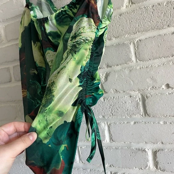 PrettyLittleThing Green Ruched Tank Top - Picture 2 of 5